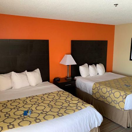 Baymont By Wyndham Evansville North/Haubstadt Warrenton Esterno foto