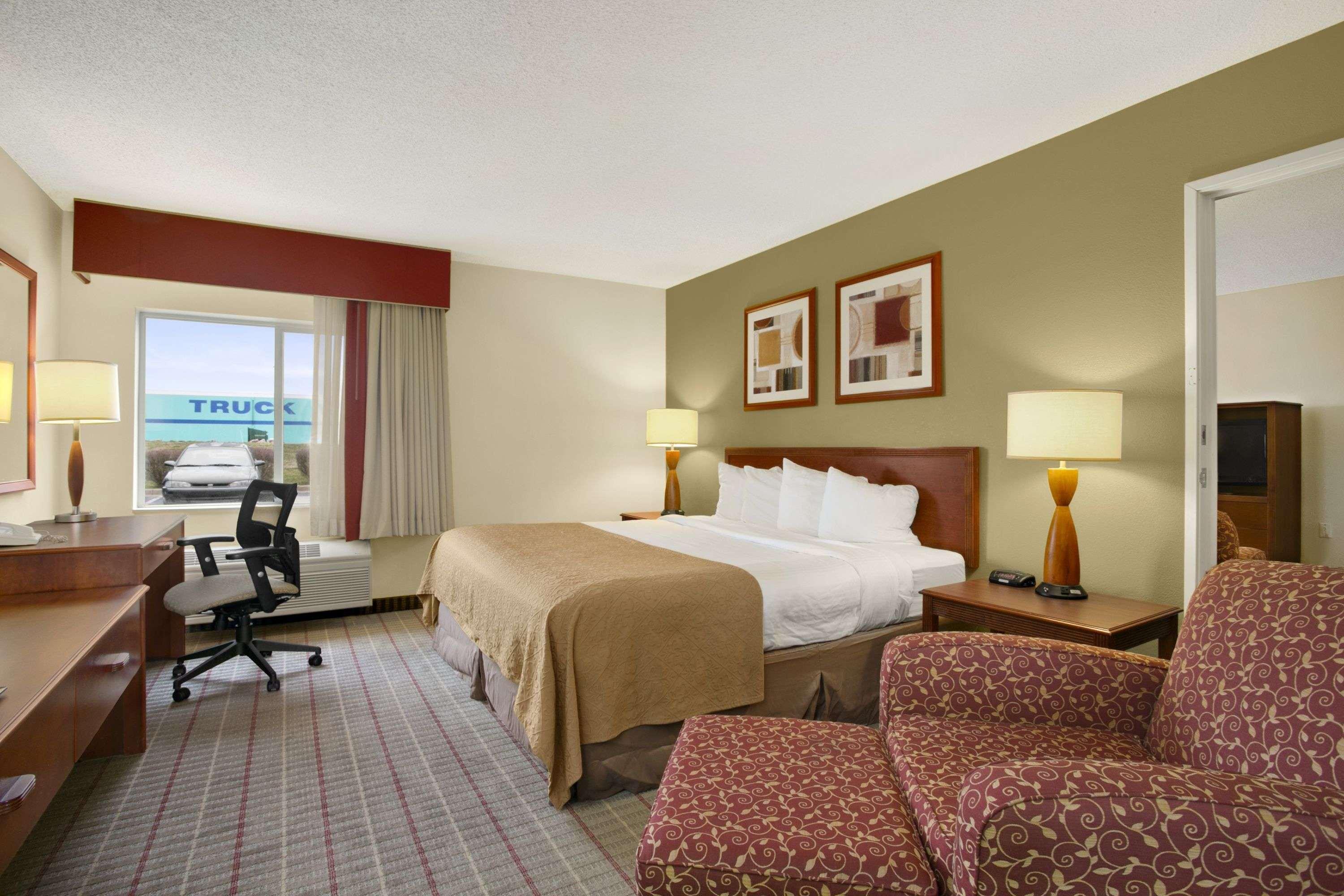 Baymont By Wyndham Evansville North/Haubstadt Warrenton Esterno foto