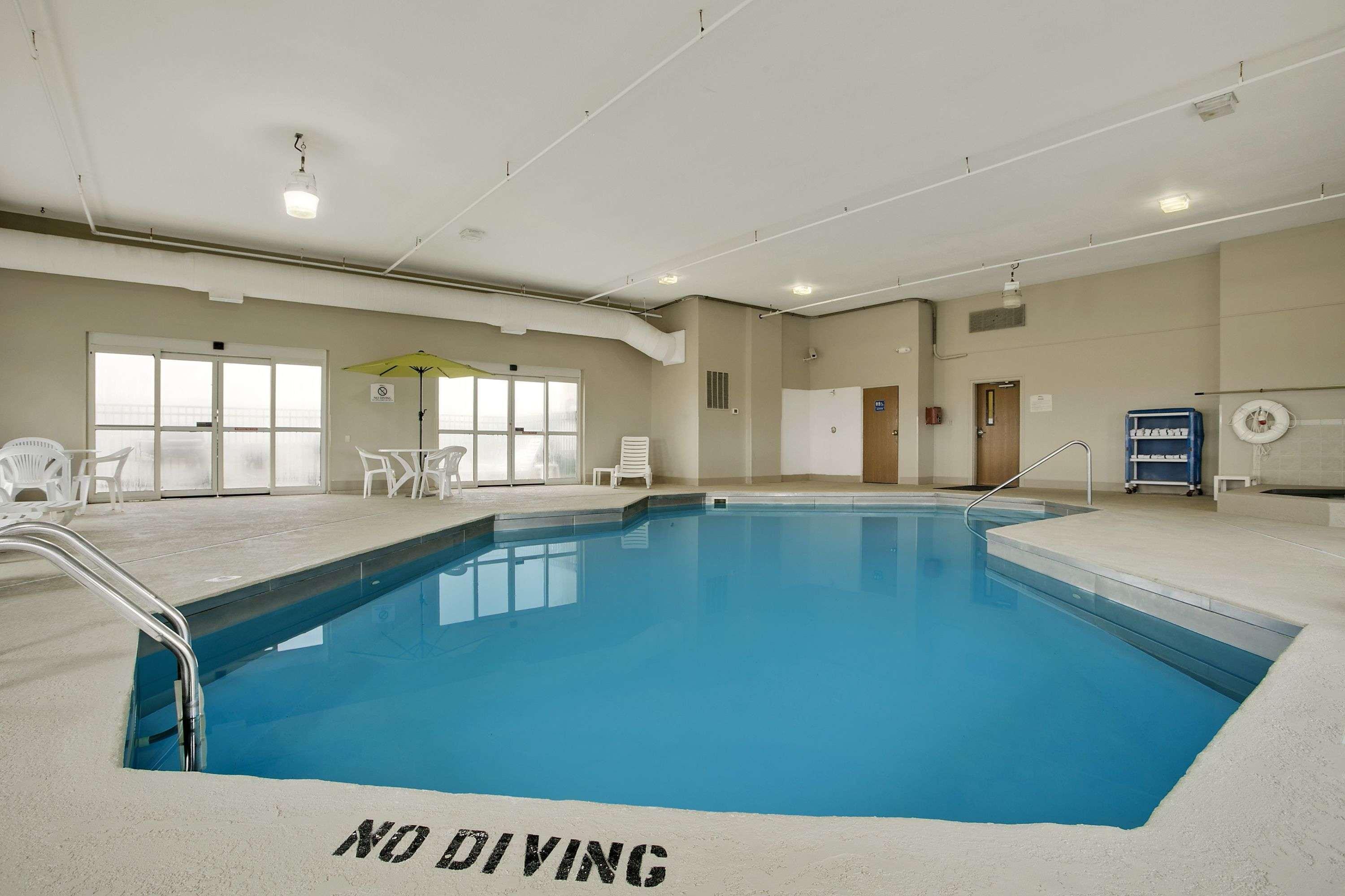 Baymont By Wyndham Evansville North/Haubstadt Warrenton Esterno foto