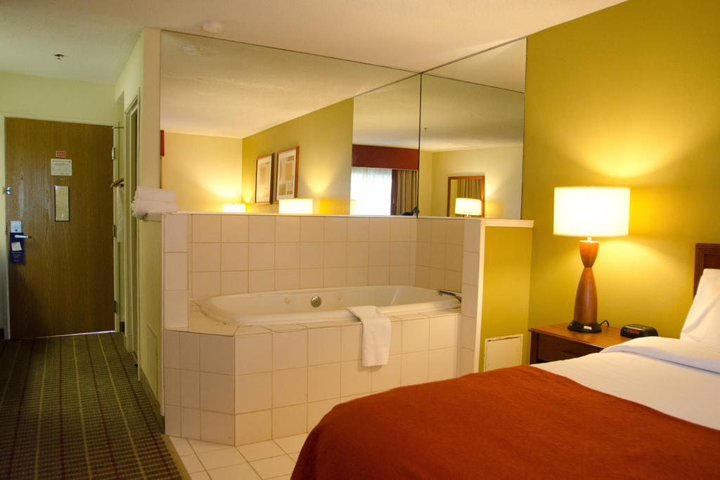 Baymont By Wyndham Evansville North/Haubstadt Warrenton Esterno foto